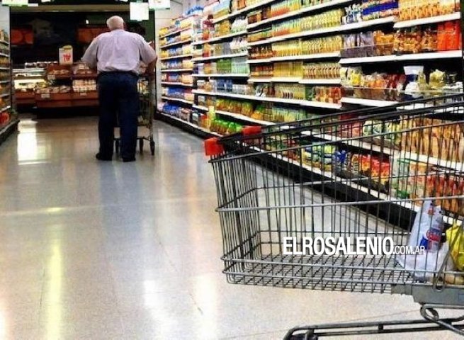 El comercio minorista sufrió una fuerte caída del 4,8 % en mayo El comercio minorista sufrió una fuerte caída del 4,8 % en mayo