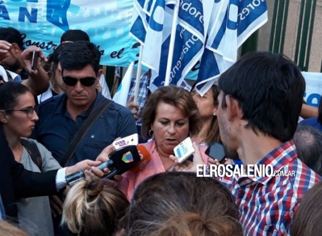 El Frente Gremial dispuso un paro por 48 horas jueves y viernes El Frente Gremial dispuso un paro por 48 horas jueves y viernes