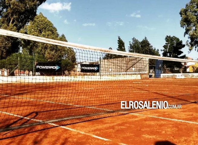 Vuelve la actividad en las canchas de tenis del complejo Vuelve la actividad en las canchas de tenis del complejo