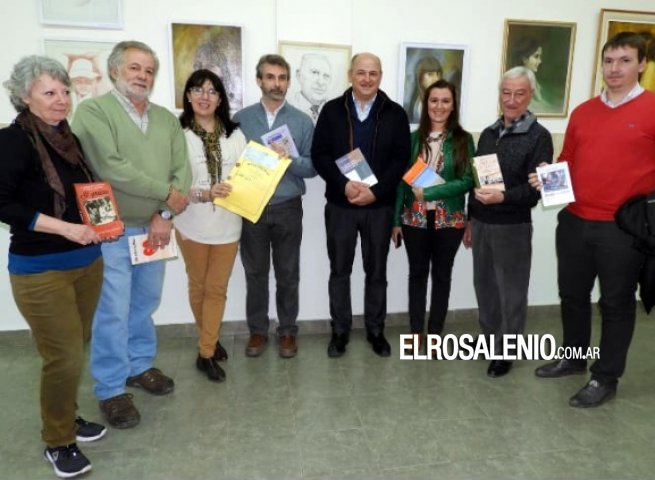 Importante subsidio del municipio a la Biblioteca Juan B. Alberdi Importante subsidio del municipio a la Biblioteca Juan B. Alberdi