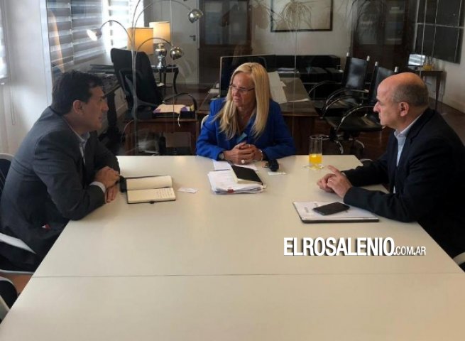 Uset planteó en Defensa la necesidad de promover al Arsenal Naval Uset planteó en Defensa la necesidad de promover al Arsenal Naval