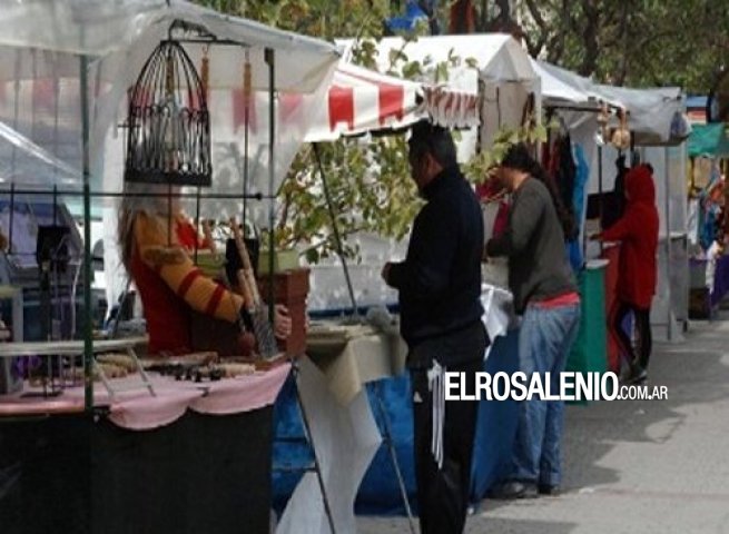 Vuelve la Feria Nacional de Artesanos y Manualeros Vuelve la Feria Nacional de Artesanos y Manualeros