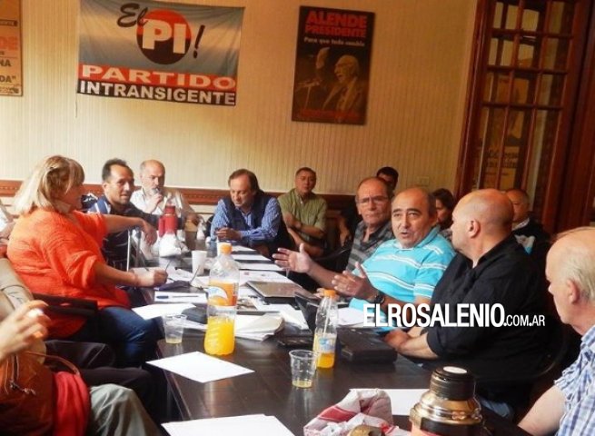 El PI aboga por un Frente Patriótico contra la entrega nacional El PI aboga por un Frente Patriótico contra la entrega nacional