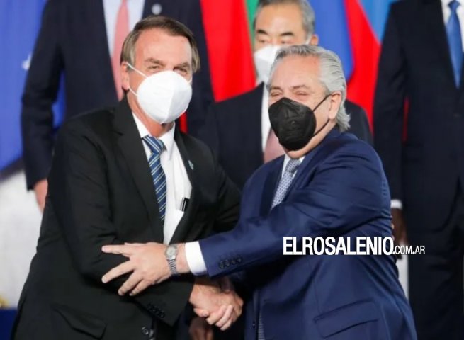 Cumbre de las Américas: Bolsonaro mostró voluntad de comprar gas 