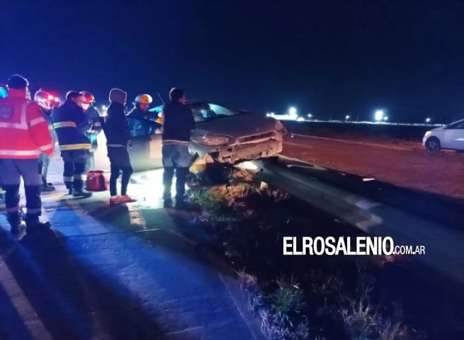 Alcoholizado chocó el guarda rails en la autovía camino Punta Alta - Bahía Blanca 