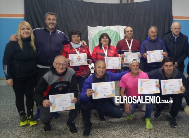 Deportistas rosaleños fueron reconocidos por su labor en los Juegos Bonaerenses