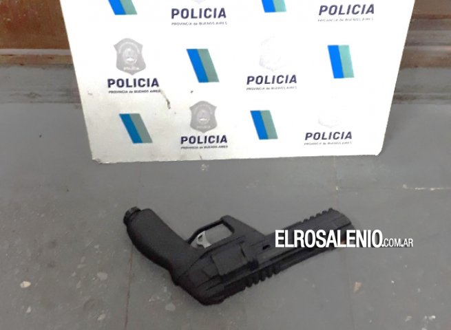 Un hombre de 38 años amenazó con un arma a un menor y quedó aprehendido