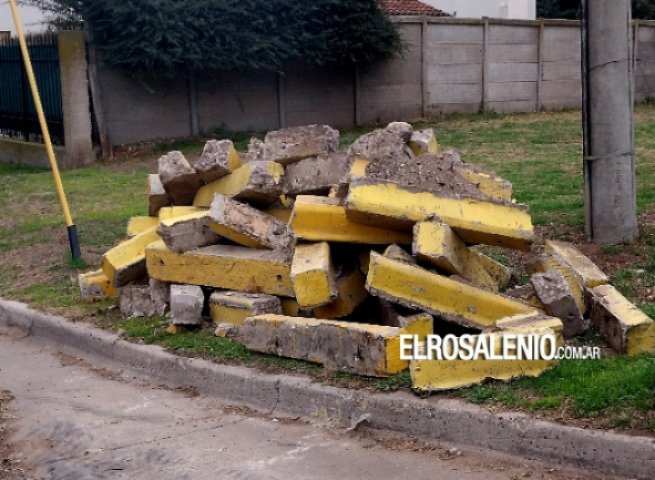 “El intendente no pidió permiso para sacar los adoquines en el Boulevard, que funcionaban bien”