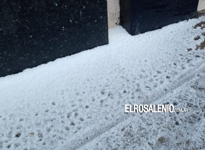 Fuerte granizada cayó este mediodía en Punta Alta, luego de pasar por Pehuen Co