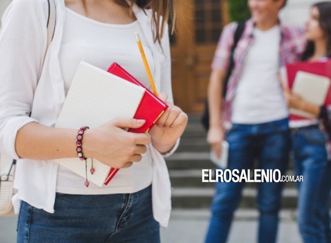 Abrió la inscripción a las Becas Coronel Rosales para estudiantes de nivel superior 