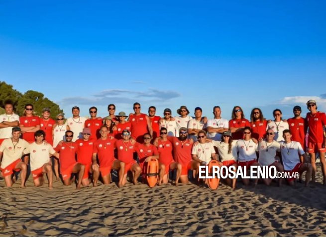 Este viernes comienza el servicio de guardavidas en Pehuen Co