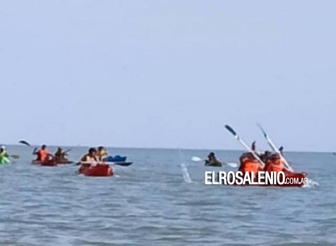 Nueva edición de la Kayakeada organizada por el Club Náutico Punta Alta