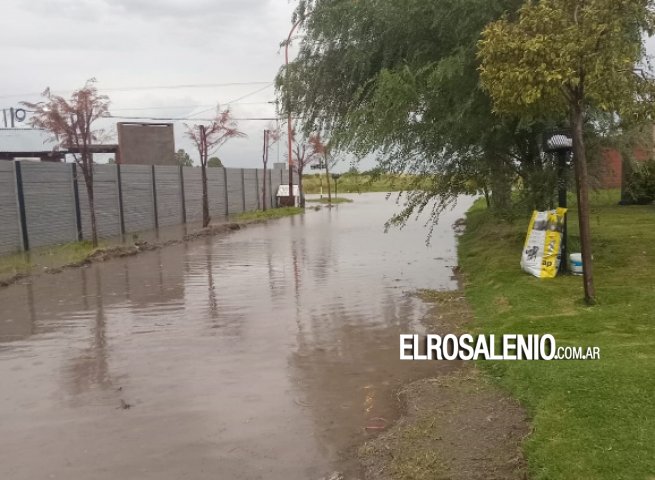 Durante esta madrugada llovió más que en todo el fin de semana