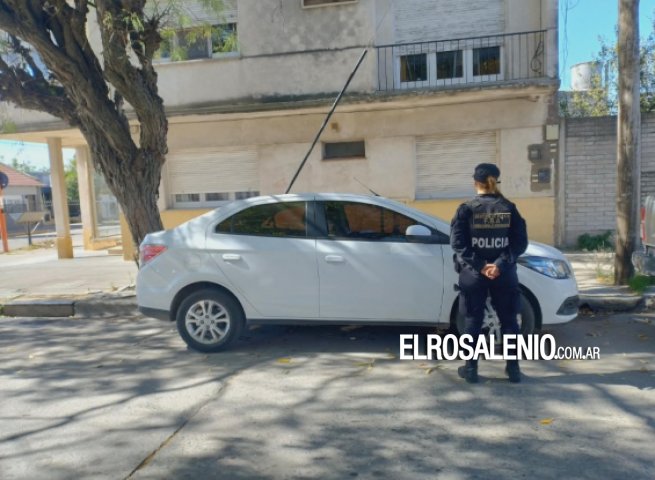 Cometió infracción de tránsito en el centro y tras persecución fue aprehendida en Ciudad Atlántida