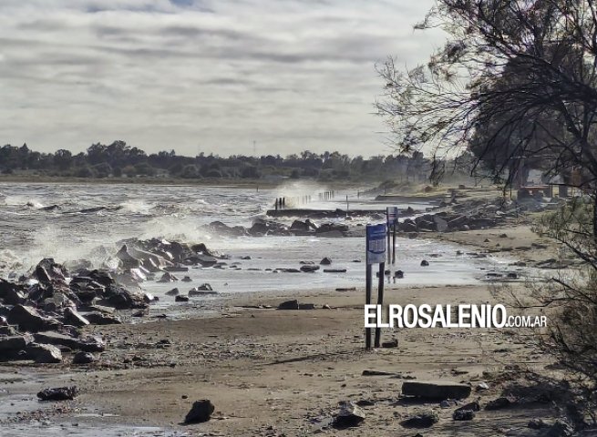 Hidrografía Naval: “en la ría se espera una crecida de hasta 2 metros por encima de lo habitual“