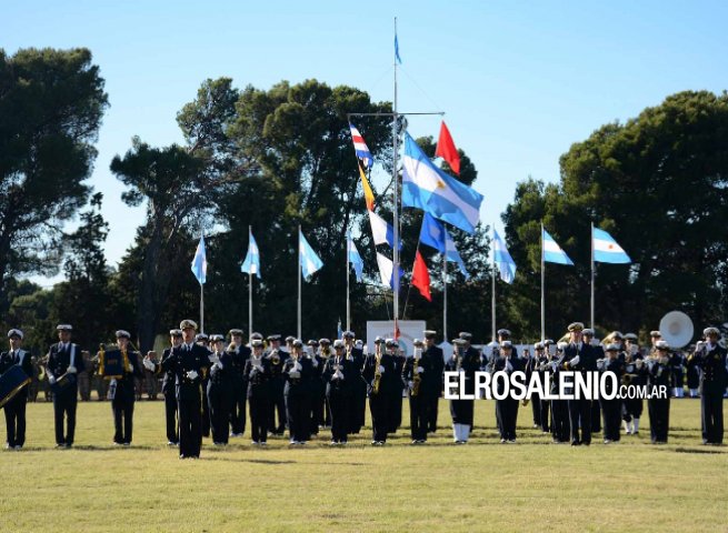 Ceremonia central del Día de la Armada Argentina 