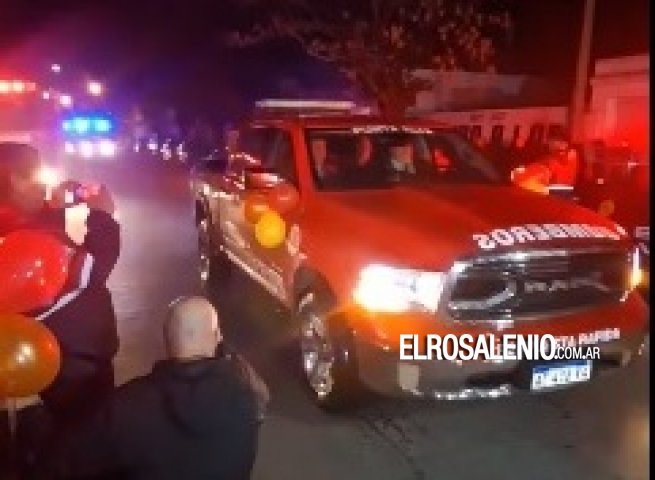 Bomberos celebraron su día con nuevas unidades