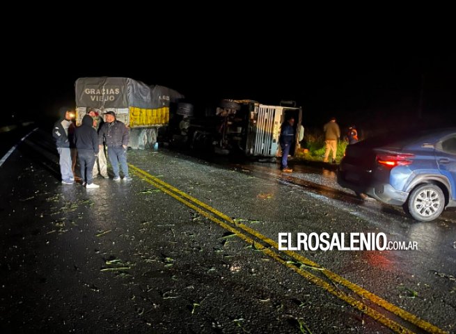 Volcó un camión en la Ruta 51 y el tránsito estuvo varias horas cortado