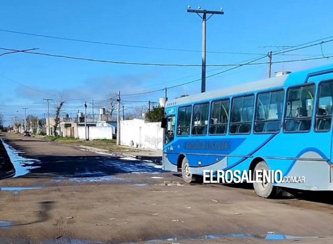 Reclaman mejores condiciones de transitabilidad e iluminación en las calles