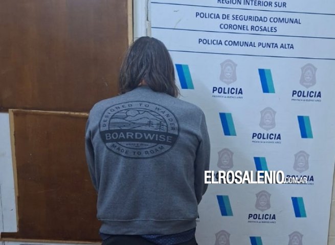 Aprehendido por incumplir restricción de acercamiento con su madre