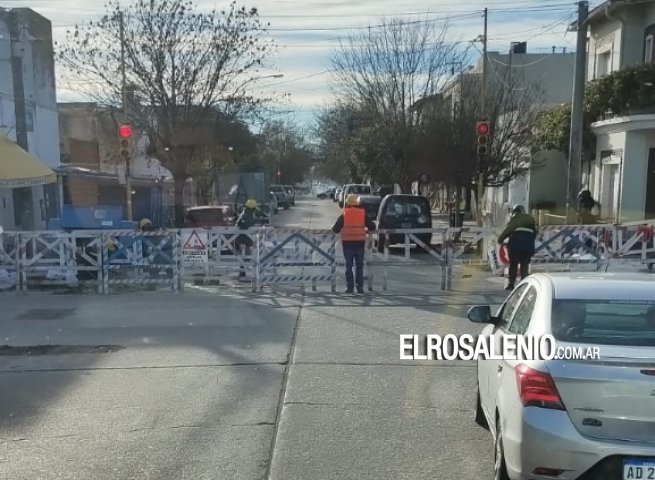Cambio de recorrido de todas las líneas por un corte de tránsito en Rivadavia al 600