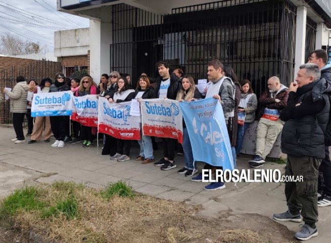 SUTEBA se movilizó al IPS local para defender al organismo provincial y rechazar reforma jubilatoria