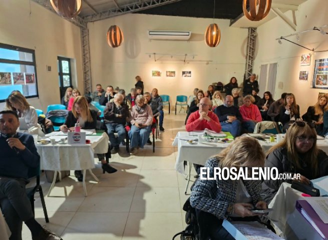 El Concejo Deliberante sesionó ayer en Pehuen Co