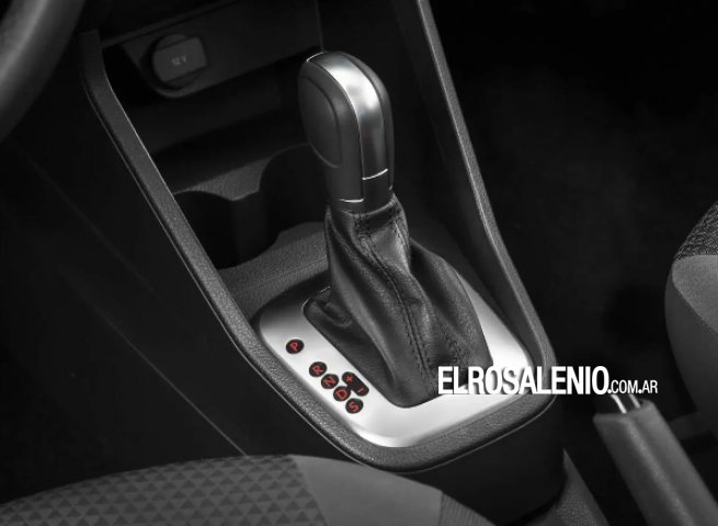 Licencia de conducir: quienes rindan examen con auto automático no podrán manejar con caja manual