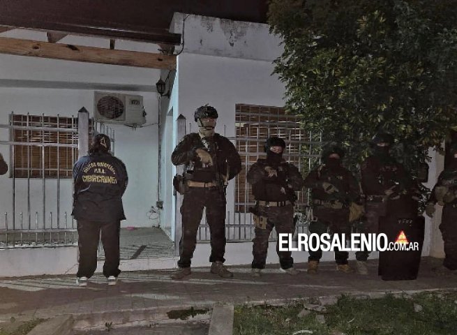 Detienen a un hombre por filmar con cámaras ocultas a niñas y mujeres con fines sexuales