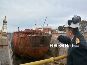 El Arsenal Naval Puerto Belgrano en plena actividad