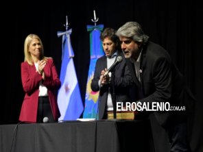 Kicillof tomó juramento a Walter Correa como nuevo ministro de Trabajo bonaerense