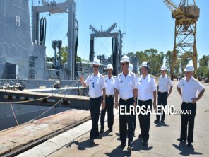 El Jefe del Estado Mayor General de la Armada recorrió obras en Puerto Belgrano