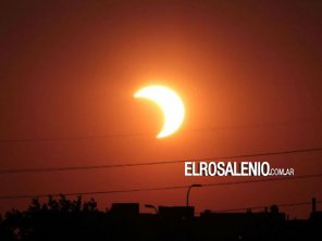 ¿A qué hora podría verse el eclipse solar desde Punta Alta?