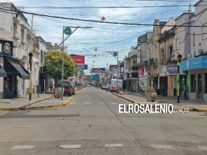 La actividad comercial es normal hoy, el viernes cerrado