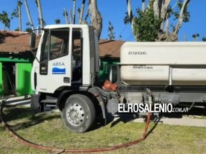 Mujer internada tras caer de un techo cuando llenaba tanque con manguera de ABSA