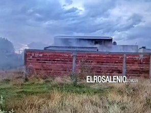 Buscan ayudar a familia para reconstrucción de su casa incendiada