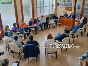 Primera reunión de la Mesa del Agua, con el más importante ausente: ABSA no fue