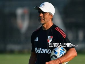 Chelo Escudero asumirá un nuevo interinato en River, esta vez con Ponzio como DT