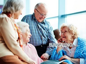 Reconocimiento a adultos mayores protagonistas 