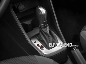 Licencia de conducir: quienes rindan examen con auto automático no podrán manejar con caja manual