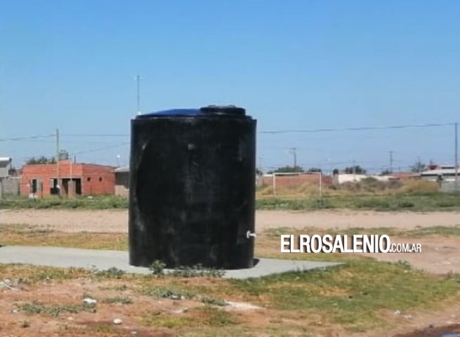 El Municipio colocó cuatro tanques para abastecimiento de agua potable 