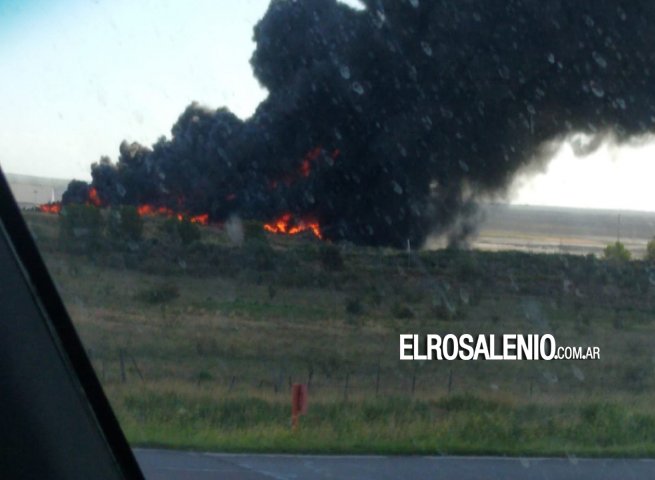 Alerta tras fuego en un basural de Ingeniero White