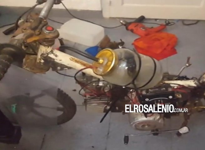 Con 18 años un salteño diseñó un motor de moto que funciona con agua salada