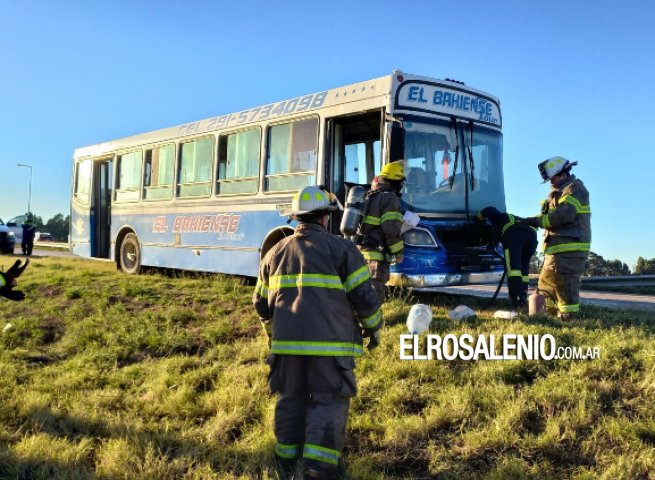 Tomó fuego un colectivo que circulaba por ruta 3 y 229