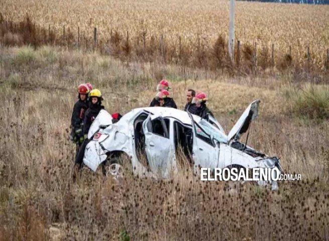 Una mujer murió por el vuelco de un auto cerca de Tres Arroyos