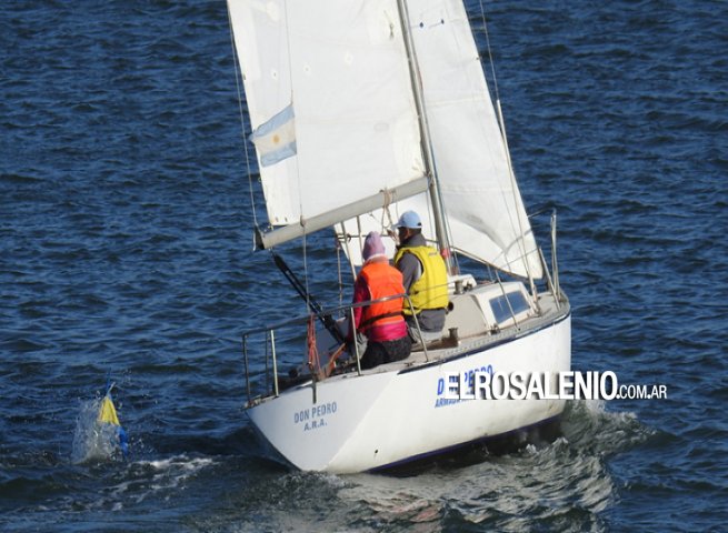 Egreso de timoneles en el Yacht Club Puerto Belgrano