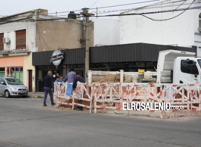 Finalizó la reparación del colector cloacal de Rivadavia y Brown