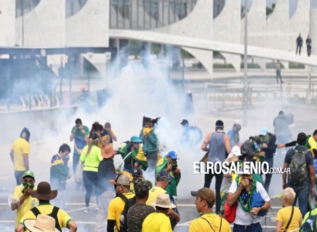 Brasil: Militantes de Bolsonaro intentaron ingresar al Congreso 