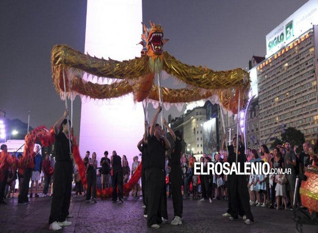 La comunidad china celebró su Año Nuevo con un colorido festejo en el Obelisco 