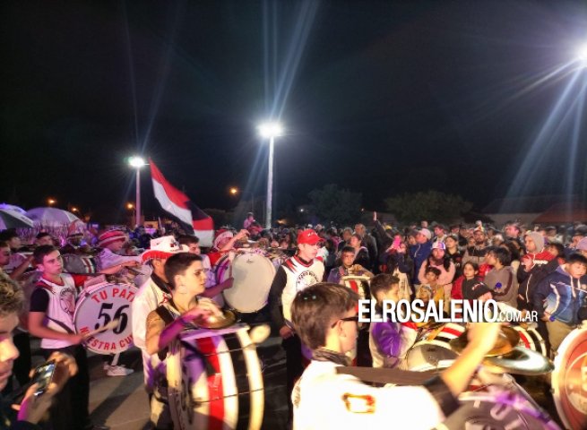 La segunda noche de Corsos Rosaleños, acompañada por el clima y la gente